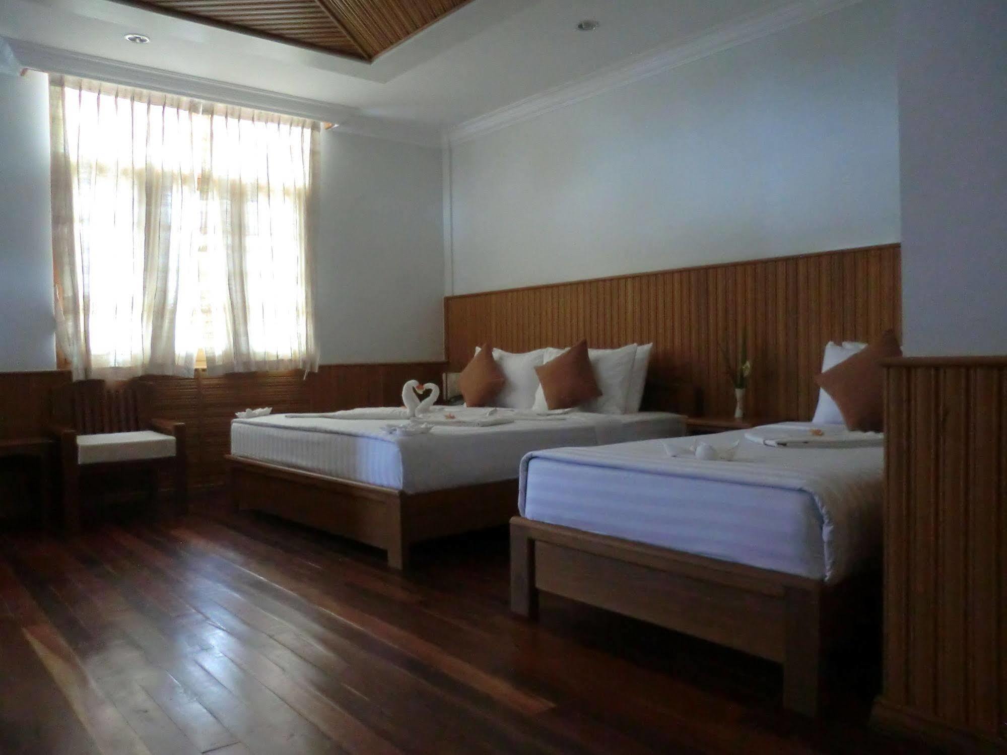 Inle Lotus Hotel Nyaung Shwe Esterno foto